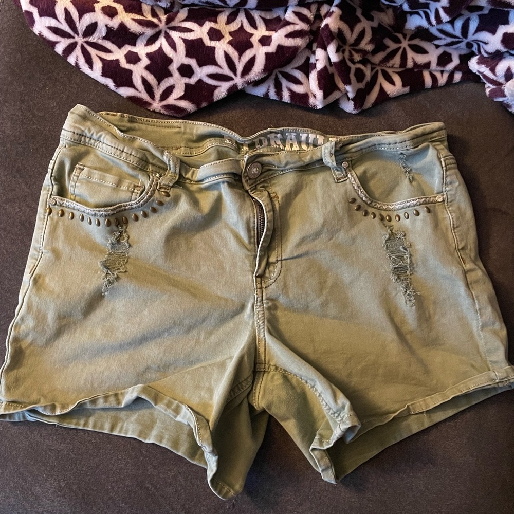 Hydraulic Shorts
